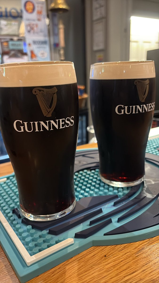 Dazzabeebop tweet media