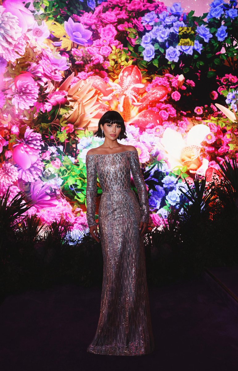 ELIE SAAB tweet media