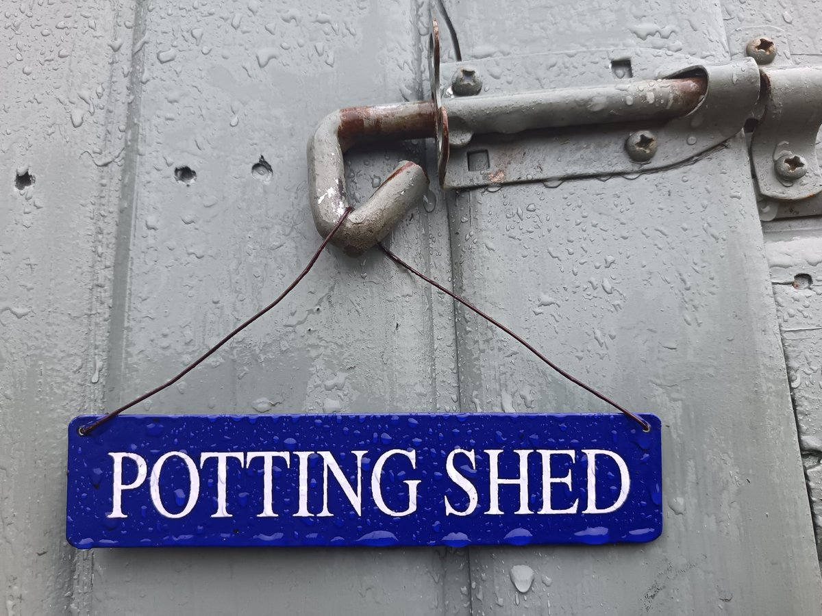 Finally got around to taking my new sign to where it belongs ❤️