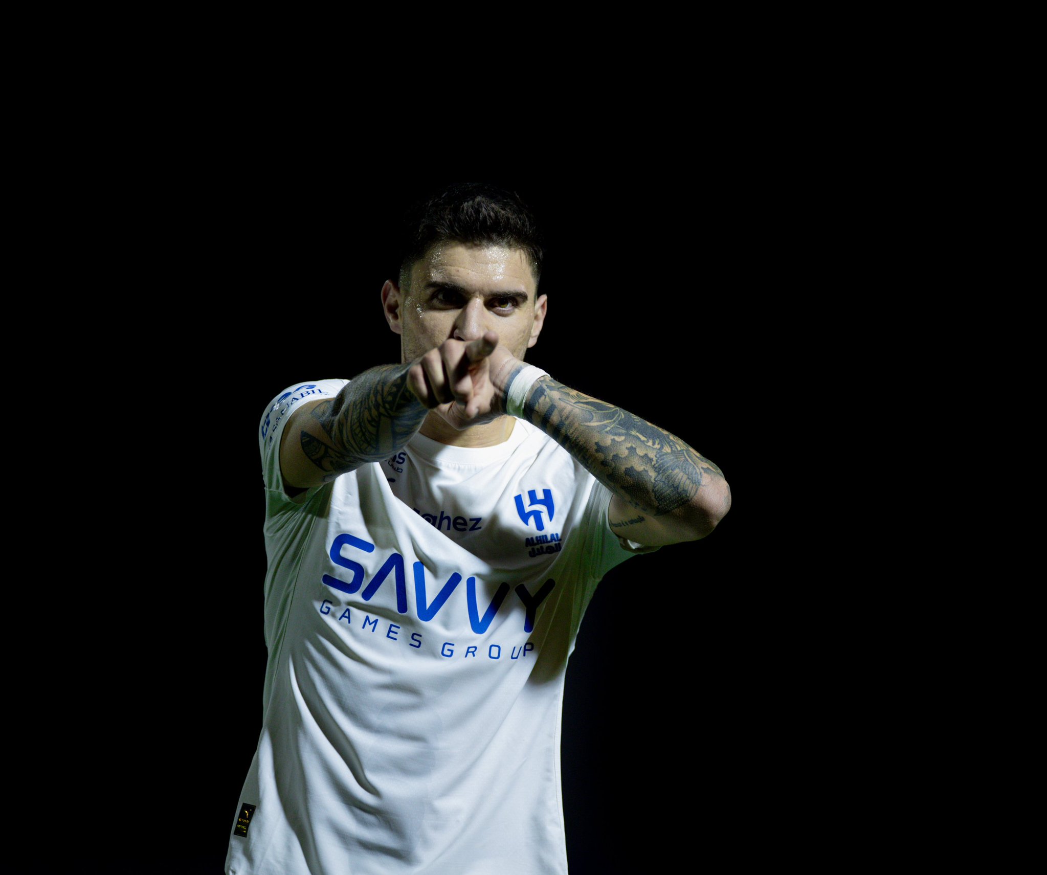 صور .. دوري روشن: الهلال يفوز على مضيفه نيوم بنتيجة (2 - 1) ويحافظ على الصدارة بفارق (7) نقاط عن الوصيف #النصر 