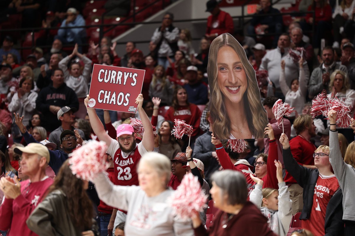 AlabamaWBB's tweet image. .@Crimson_Chaos 🤝 Curry's Chaos

#RollTide #GLG