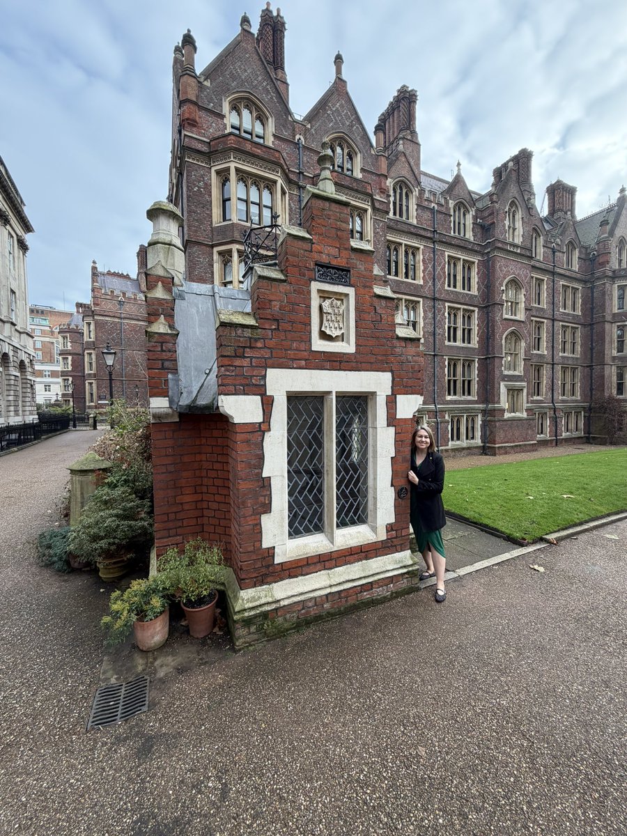 Dr Elizabeth Norton tweet media