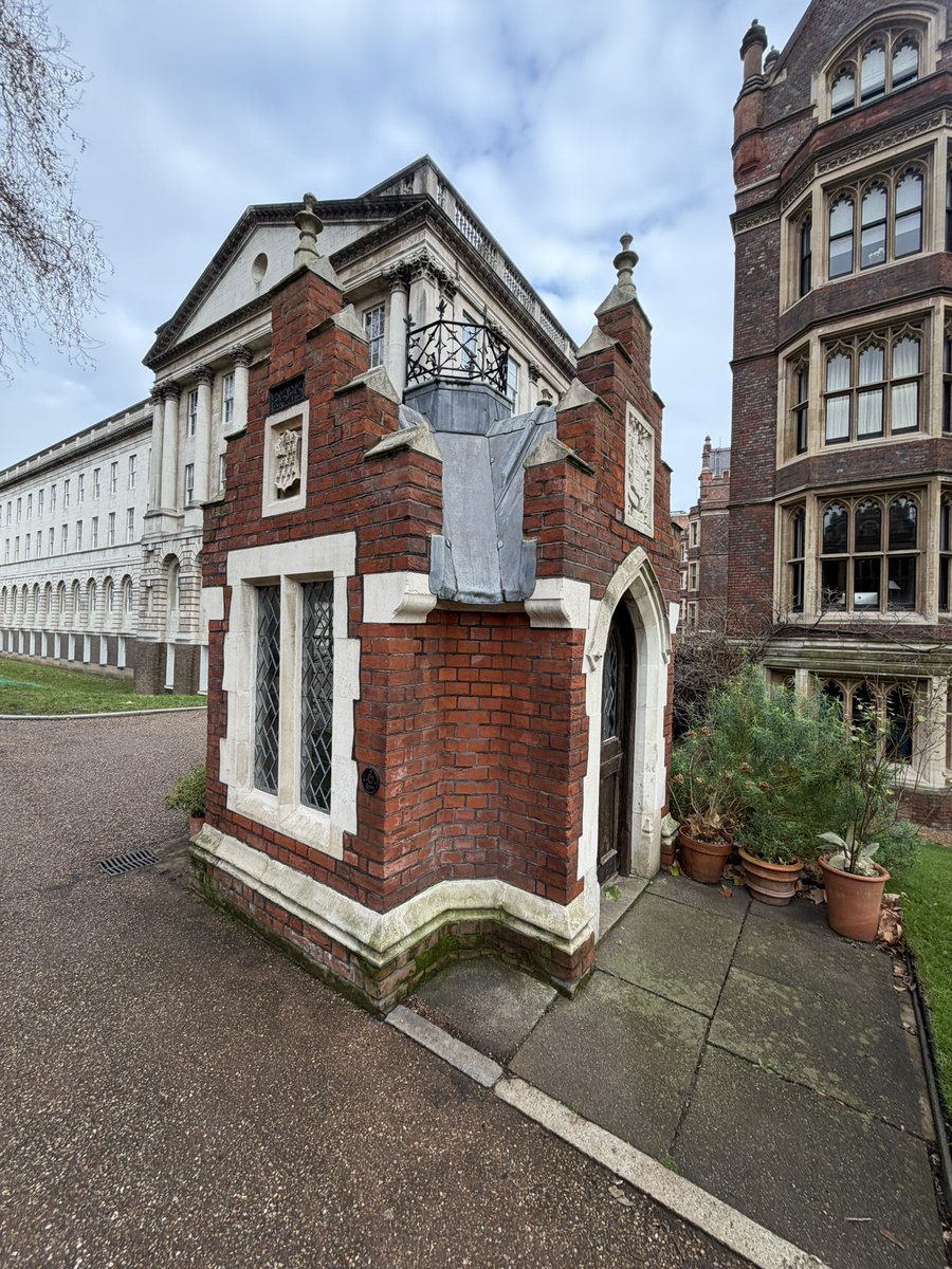 Dr Elizabeth Norton tweet media