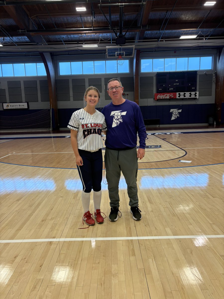 Lorraine Simmons tweet media