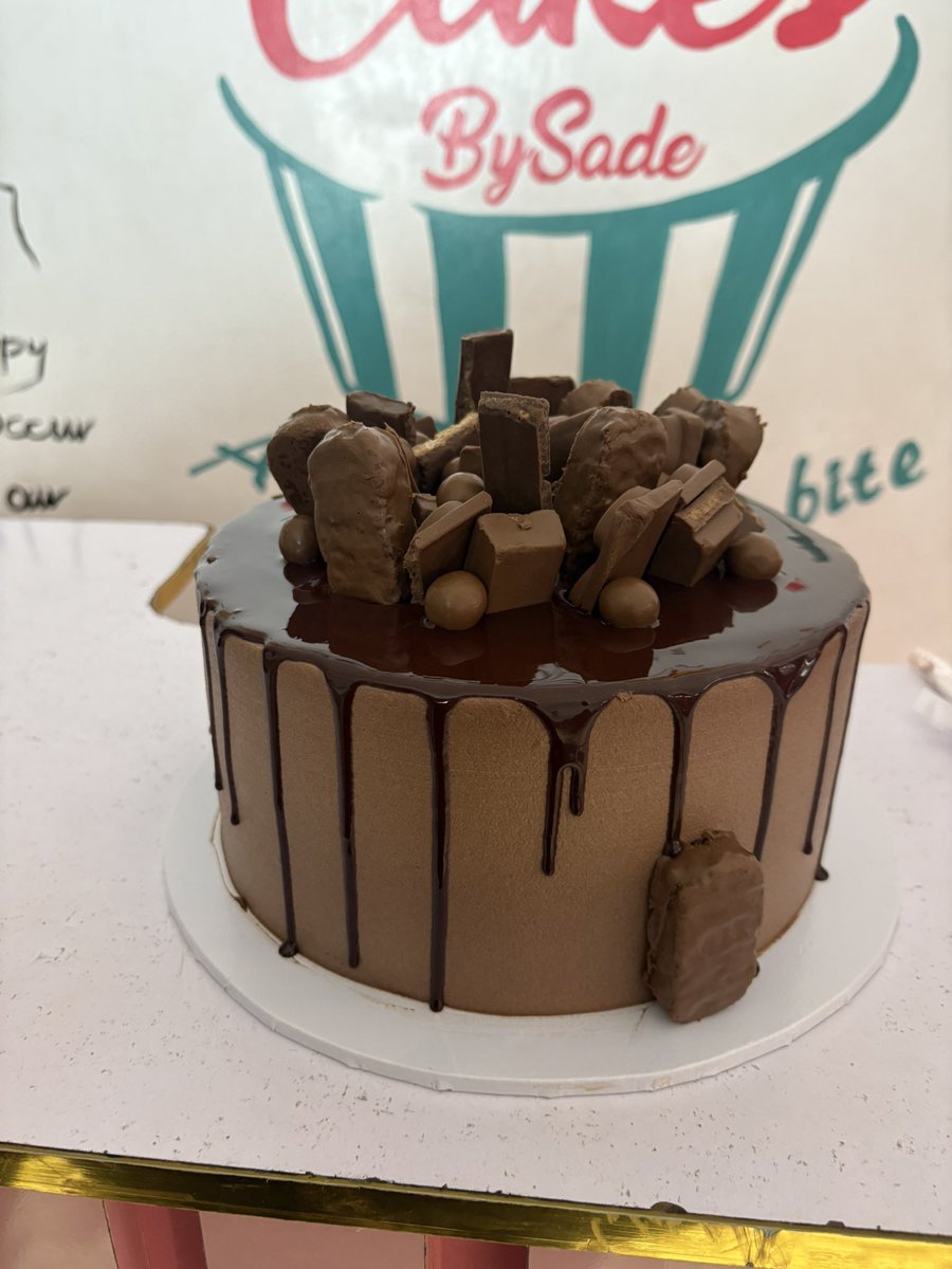 Cakesbysadee tweet media