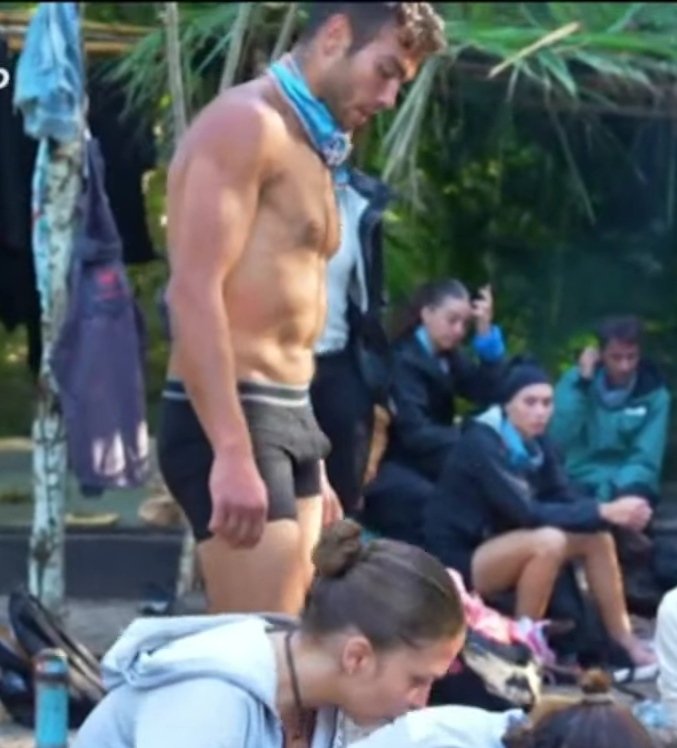 Εσύ μανούλα μου μαγιό δεν έχεις; #survivorGR