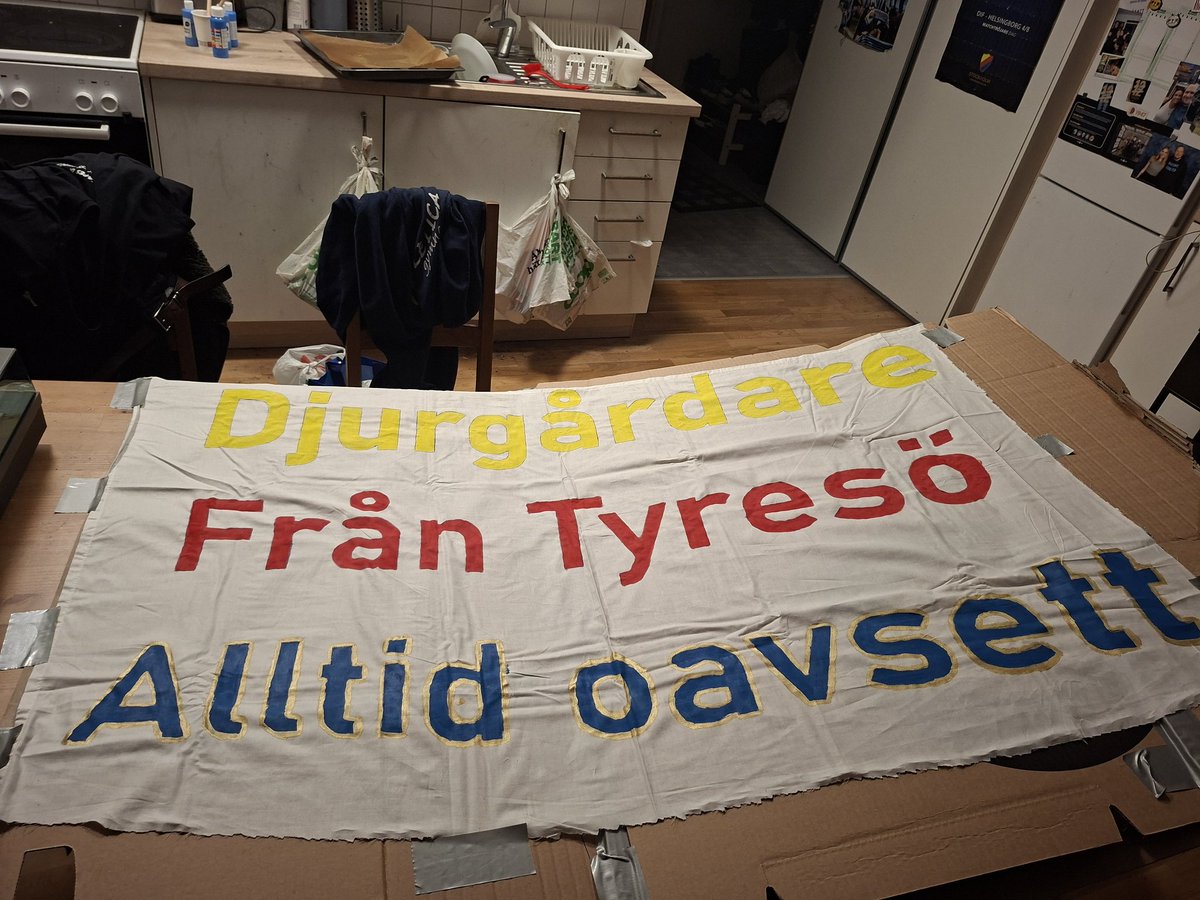 135_DIF's tweet photo. Ny två-pinnare, 
SKÅL från DIF-Tyresö🍻
#DIF #DIFTyresö #AlltidOavsett https://t.co/ti1oWWHRB5