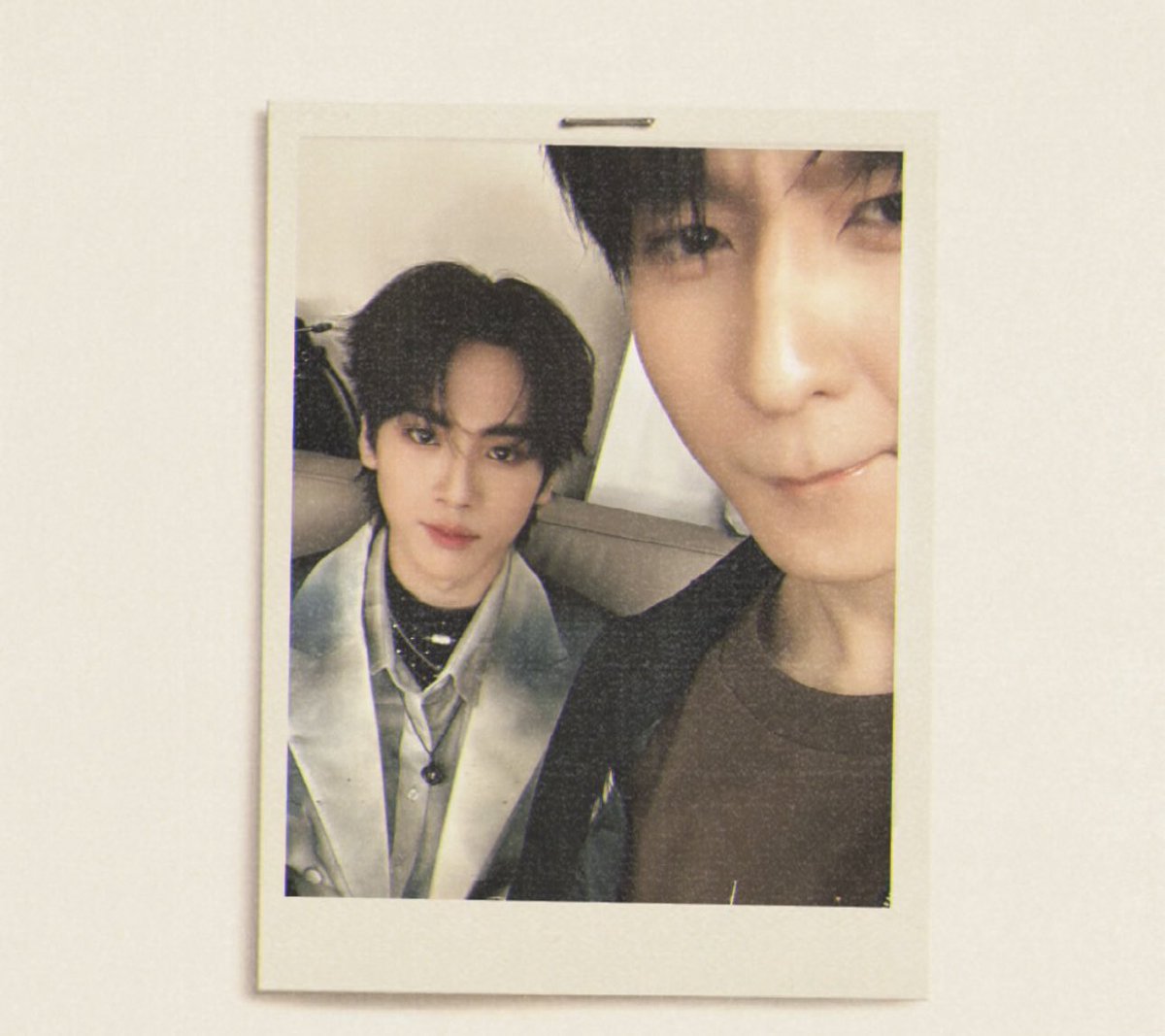 rryjinnn's tweet photo. เก่งมากจิ๋ว พี่มา2วันเก่งทั้ง2วันเลยย เก่งมากกภูมิใจที่สุดอ่ะน้องคนนี้ หล่อเกินไปละๆ วันนี้พี่ไม่ได้ถ่ายเลยเพราะอยากตั้งใจดู ซอรี่น้าาอยากเก็บโมเม้นนี้ไว้ อย่างที่บอก รอบหน้าไว้มาขึ้นด้วยกันนะจิ๋ว 🪼🤏🏻

#rryjinnn
#chira_patt 
#ริวจินเเพทจิ 
#ryujinpatji 
(ขออนุญาตใช้หน่อยนะครับบบ555)

#KhemjiraConcertDay1 
#KhemjiraConcertDay2