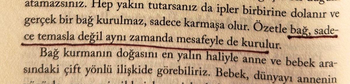 mesafeyi iyi ayarlayamayınca kurduğun bağ, boynuna dolanıyor.