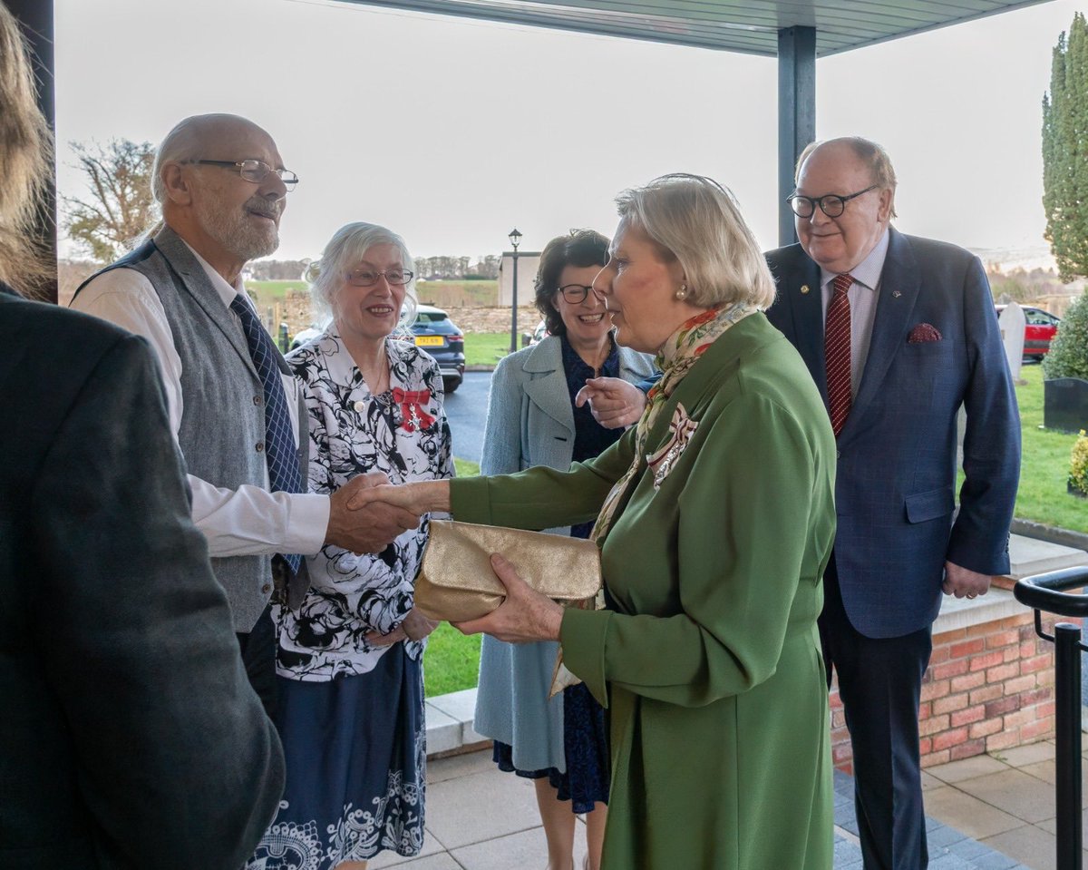 LLCoLondonderry tweet media