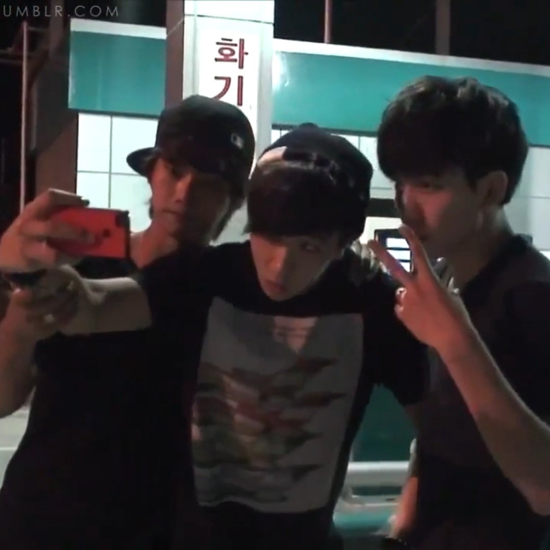 vixxbase's tweet image. GETTING READY             TO MAKE HISTORY