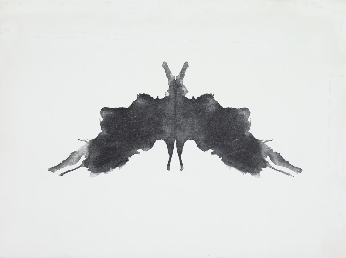 _bourar's tweet image. شوط اول بحال هاد التصويرة