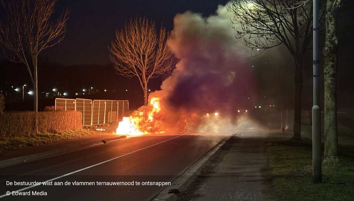 Automobilist rijdt kilometer met brandende auto