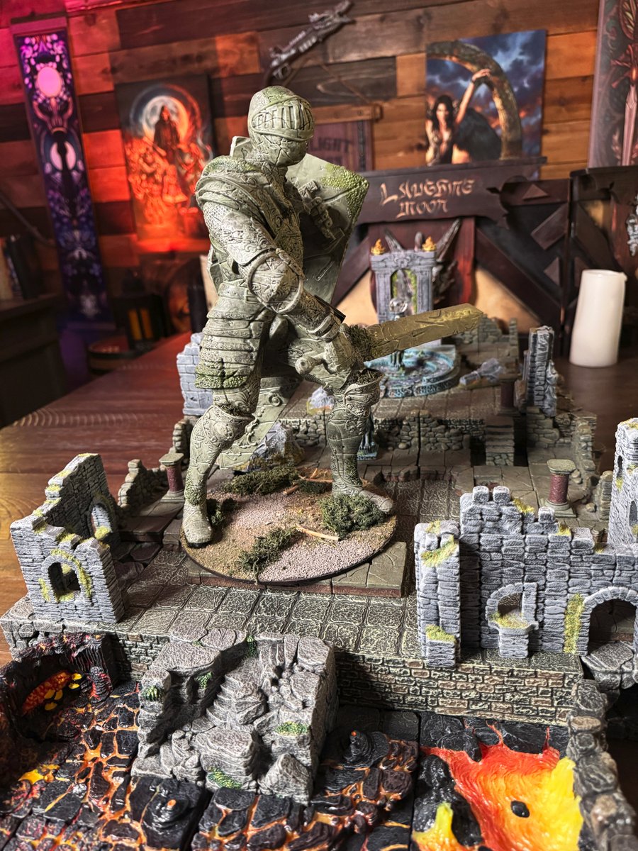 Laughing Moon tweet media