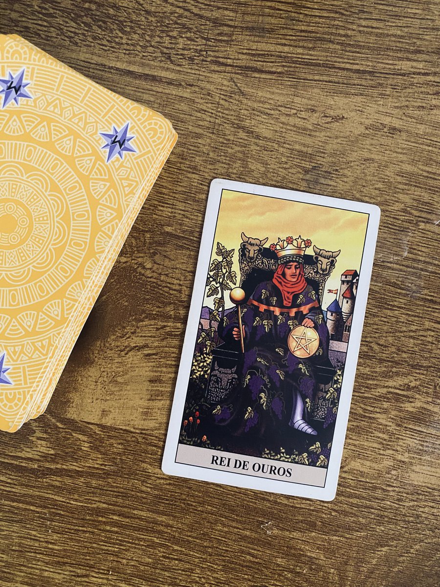 melloracles's tweet photo. ♒️ • AQUÁRIO:

Semana positiva e próspera, você estará numa energia de grande consciência sobre maturidade financeira, sobre lidar melhor com suas finanças e principalmente, investir naquilo que trará a certeza de que valeu a pena cada centavo e energia, esforço depositado para conquistar. 

O seu foco estará em construir mais estabilidade, se proporcionar conforto, mas isso não quer dizer que será uma semana de moleza, mas de dedicação e construção intensa com noção de que o esforço do hoje trará a tranquilidade e segurança do amanhã, além da satisfação de poder usufruir do que quiser — porque pode, lutou e trabalhou por isso. 

Semana onde a vida financeira e a carreira serão agraciadas, espere por abundância, organização financeira e investimentos bem sucedidos.

No amor: os solteiros estarão optando por investir em decisões que tragam mais segurança, nem que para isso tenha que priorizar distanciamentos. Casais, começam novos planos em conjunto com a intensão de realização a longo prazo.