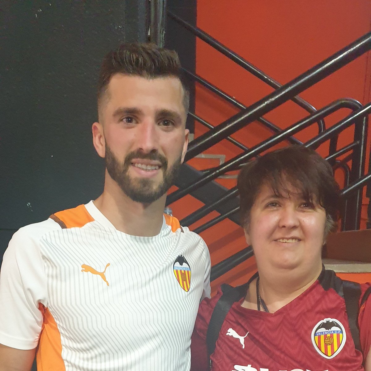 marmive's tweet image. Lo pensaba hace ,va para cuatro años ,y lo sigo pensando ahora  siempre con el .
Nota divertida ,madre como he cambiado en ese tiempo 😱.