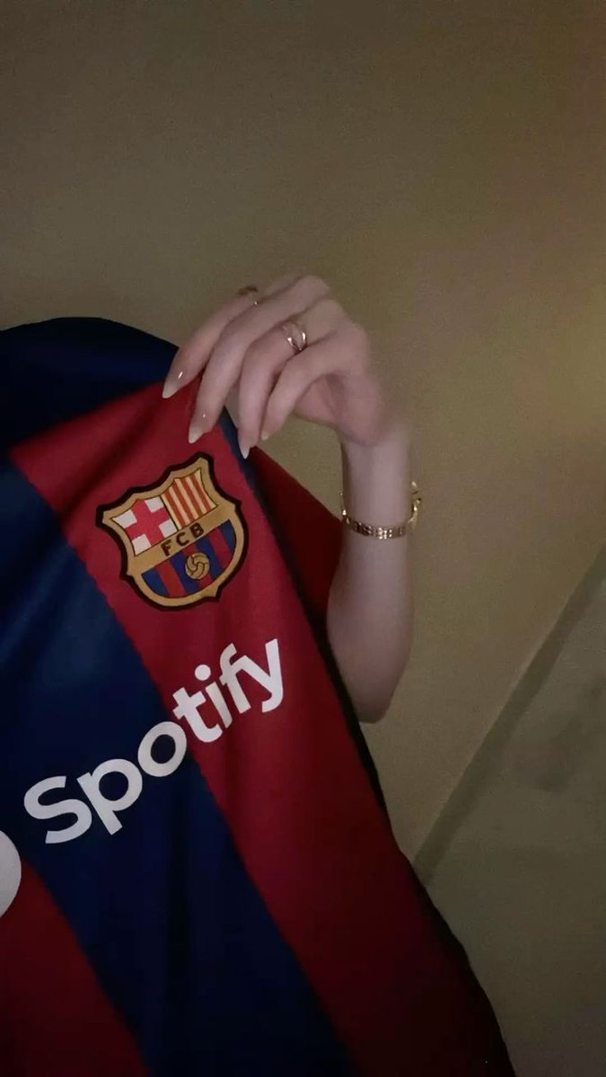 *S˖✿࿐ tweet media