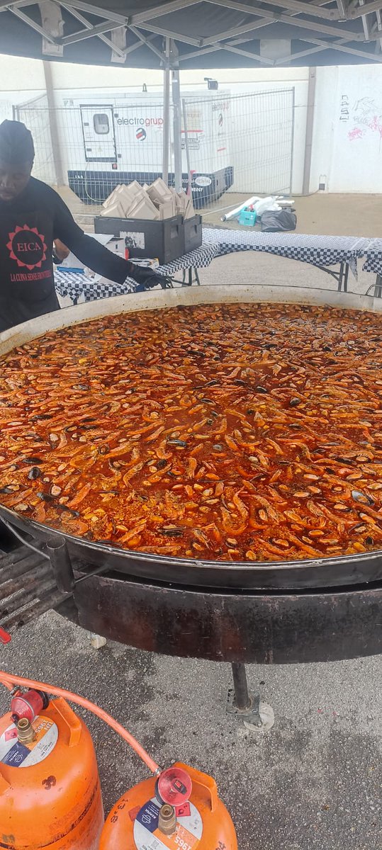 ErcCunit's tweet image. Bona nit cunitenques i cunitencs.
Un any més hem gaudit del dinar de germanor de la Societat d’Avis Sant Sebastià que es fa durant la Festa Major d’Hivern de Sant Sebastià.
Com veieu, ple i amb molt bon ambient.