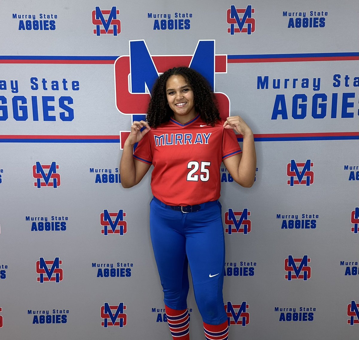 Hallie Smith tweet media