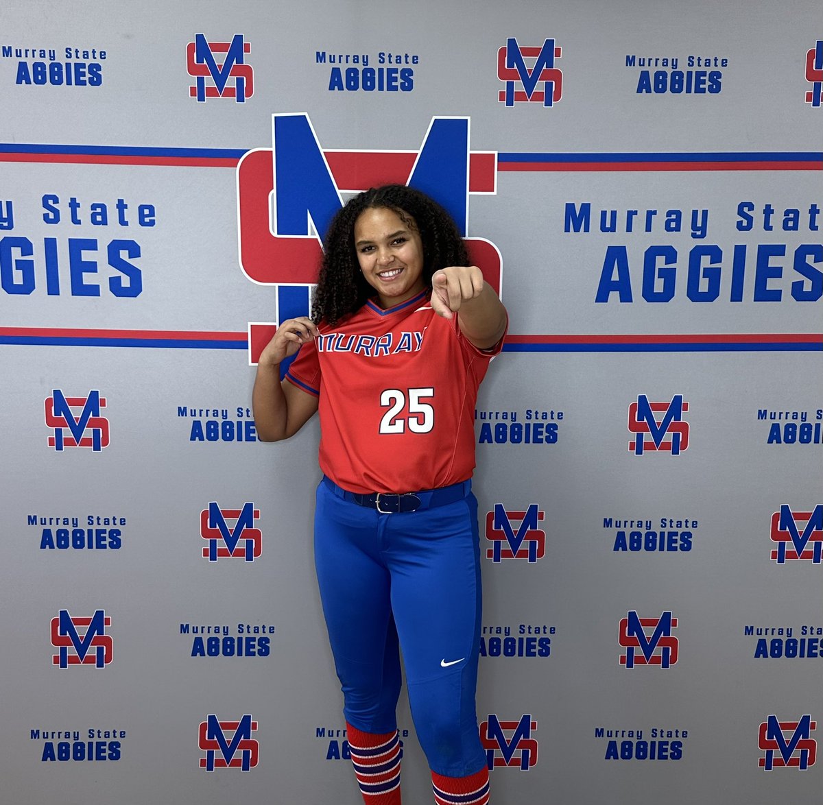 Hallie Smith tweet media