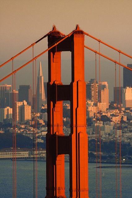 luusssso's tweet image. The Golden Gate Bridge is the single best American infrastructure project ever built and you can’t tell me otherwise