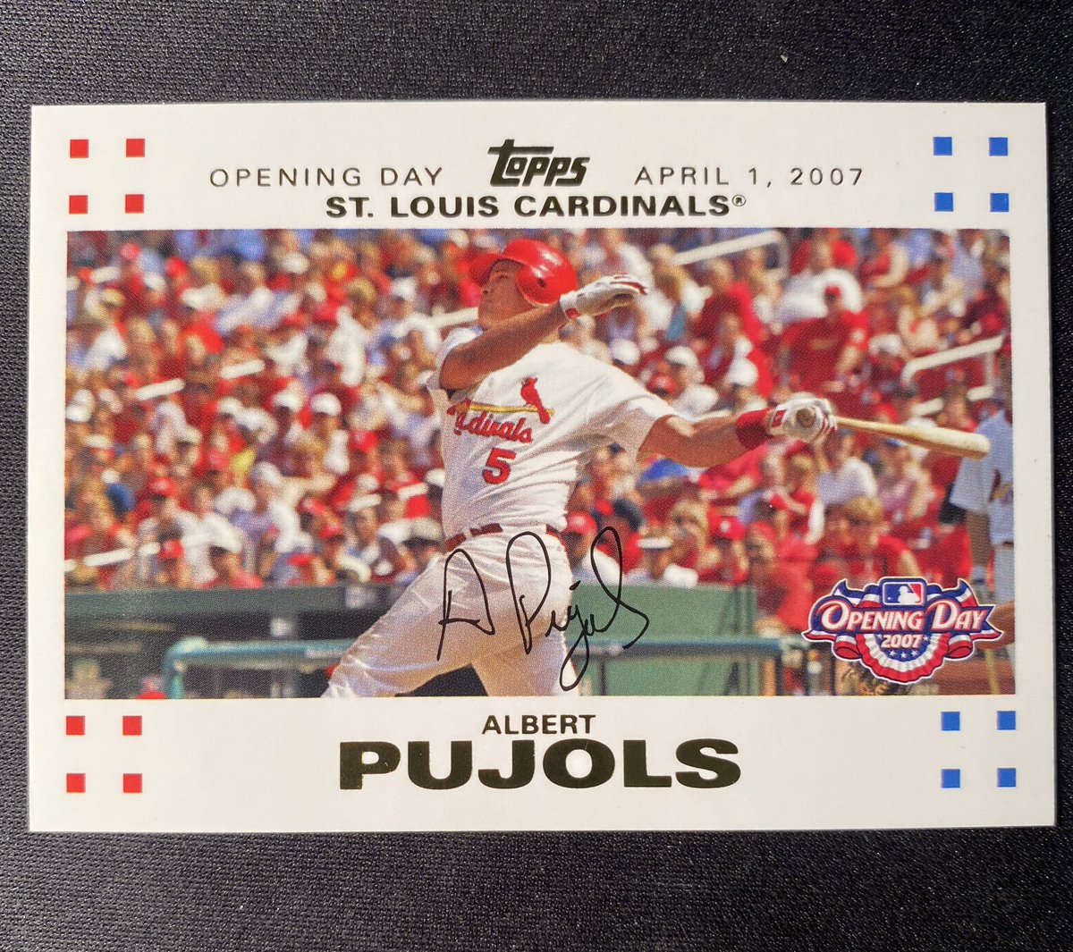 Missing baseball today!

Let’s run a #HighSockSunday B/S/T thread!

STL Cardinals themed thread. Post pics of awesome cards and have fun scrolling through!

Please RT if you post or scroll!