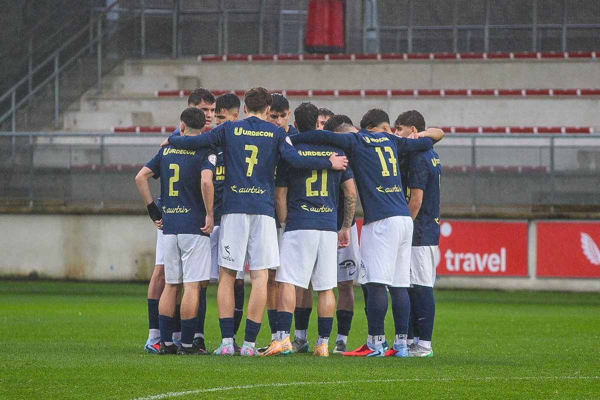 𝐉𝐔𝐕𝐄𝐍𝐈𝐋 𝐀 | Sentimos un orgullo que no nos cabe en el pecho. 

Ha sido una aventura increíble y la hemos disfrutado al máximo.

💙 Gracias por hacernos soñar y por demostrar que no tenéis límites.

🏟️ Lezama.

#AthleticClubUCAMMurcia | #CanteraUCAM