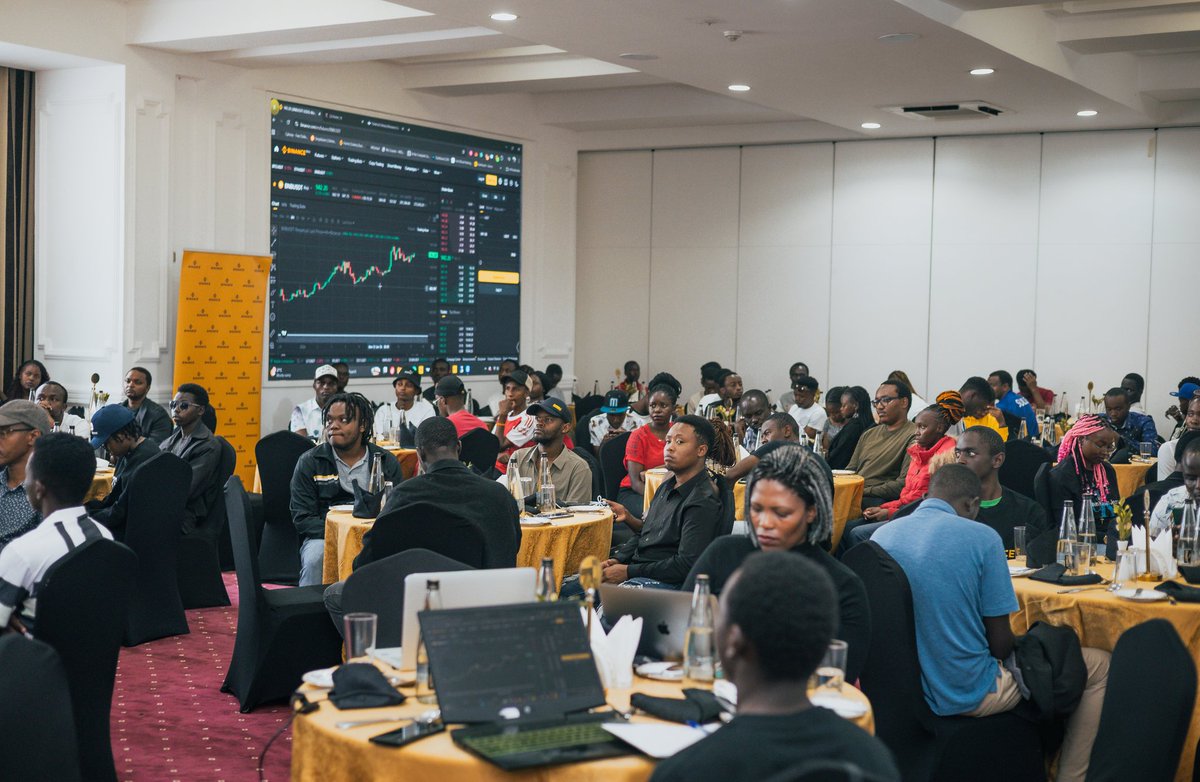 bryson_shitiru's tweet photo. 5 things they lied to you about Future trading
#1. It's a way to make money.
      Trading isn't a way of making money.
      It's a way of growing money.
      Now you know why you're always on that loop of hope

#2.  Your strategy will make you profitable.
        This is the biggest lie.
        A strategy gives you an edge to make money, it doesn't make you profitable.
        Profitability is 100% dependent on fixing the trader

#3.  You need to know everything to be profitable.
        This is a lie. The more you know the harder it gets.
        It's harder to unlearn than to learn.
        This is called the sunk cost fallacy.

#4.  It gets better with time.
        Oow no, it doesn't get etter with time, it gets better with time coupled with experience.
        One trader could be profitable in 3 months another could take 10 years.

#5.  Propfirms are an easier route.
        Infact, this is the hardest test for your discipline and psychology.
        If you can request a payout consistently, you're better than 97% of traders.
       #FutureTrading #Trading #ForexTrading #Crypto #Africa