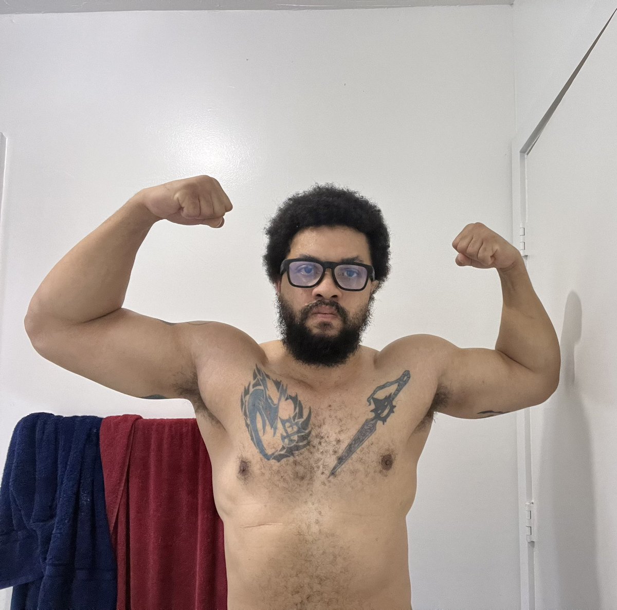 KBara4735's tweet image. Happy Sunday. I’m hungry now #workedout #starving