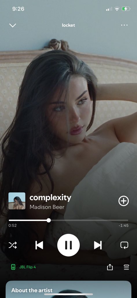 m4lqk's tweet image. #2nd favorite song 🤍
