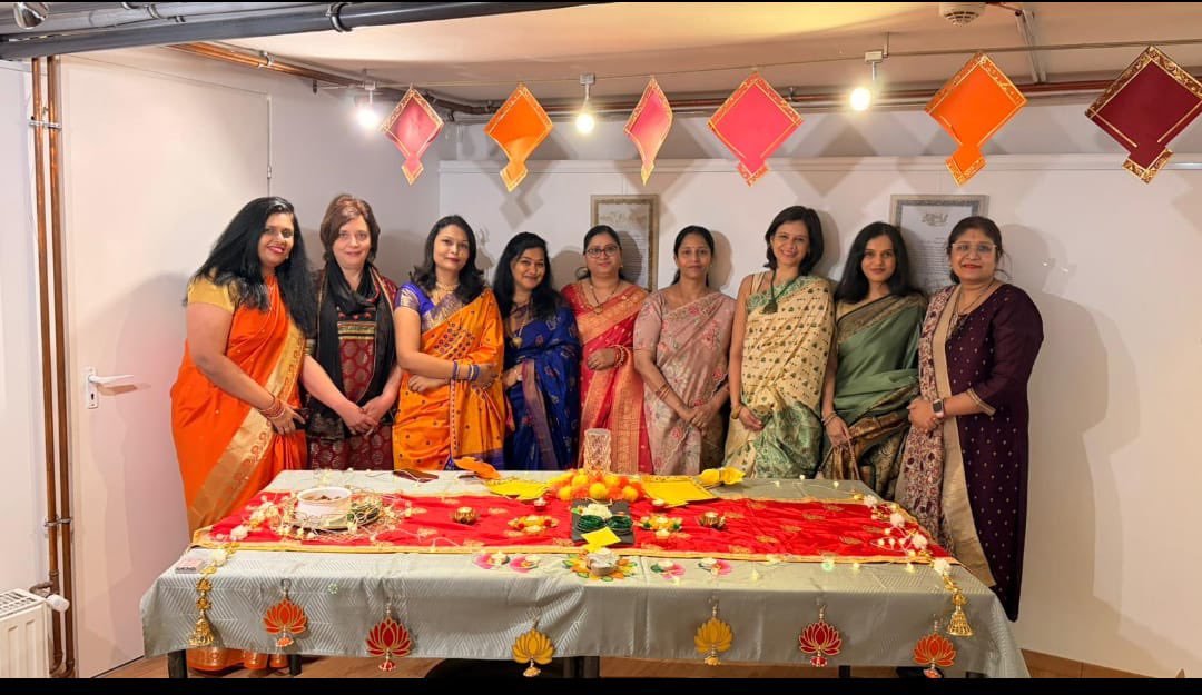 iccr_budapest's tweet image. A celebration of tradition and togetherness on the occasion of #MakarSankranti, organised by the Indian community at the Amrita Sher-Gil Cultural Centre of the Embassy of India, Budapest !!

@MEAIndia @MinOfCultureGoI @IndiaInHungary @iccr_hq @IndianDiplomacy