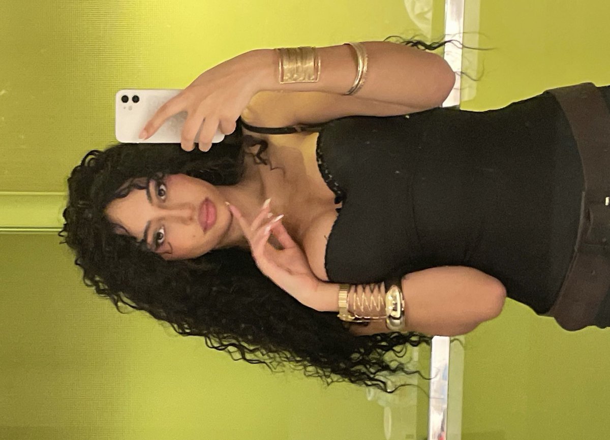 bintalqamara's tweet image. cherche recherche rpl / rpdm / rpg

salut, je viens de créer un nouveau perso et je suis à la recherche d'une tl active, de nouvelles rencontres mais aussi de nouveaux rps si possible, afin de faire évoluer mon histoire ! 🪽

♡ fav pour dm/follow