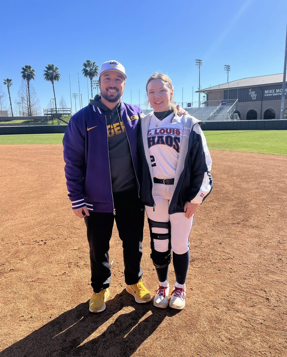 Lainey Lessman tweet media