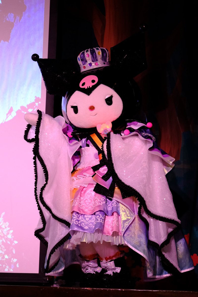 今週は6日間だし苦手な早番だけどクロミちゃん見て頑張る！！！