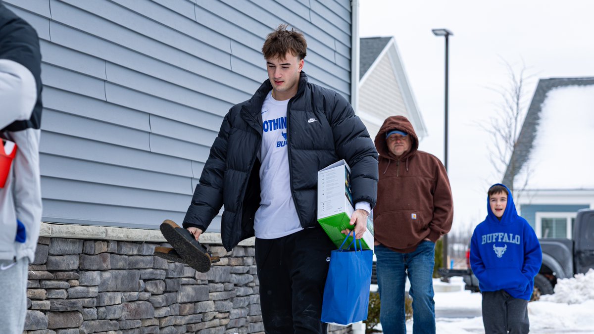 Buffalo Football tweet media