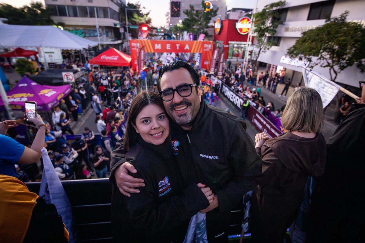 JuandDiosGamez's tweet photo. 35° Maratón Internacional de Culiacán 2026 nos proyecta una ciudad sana, unida y en desarrollo, donde el deporte transforma vidas y fortalece comunidad. 🏅🏃‍♂️
¡Felicidades a todas y todos los competidores! https://t.co/X5t7auiJ7k