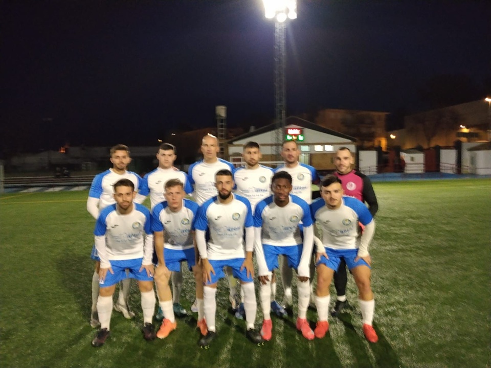 La A.D Lopera consigue una importante victoria en el campo del Atlético Arjonilla (0-2). Los goles loperanos fueron marcados por Carrillo y Jesús Haya.