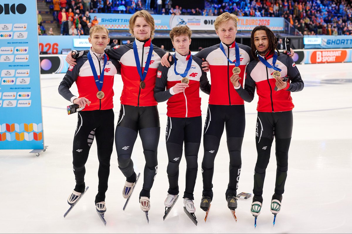 👏 Dwa medale zdobyła reprezentacja Polski w Mistrzostwach Europy w short tracku.

🥈sztafeta mieszana: 
Maliszewska, Niewiński, Pigeon, Topolska, Kamila i Diane Sellier. 

🥉sztafeta mężczyzn:
Kuczyński, Niewiński, Pigeon, Thomas i Sellier.

Brawo Team! 

<a href="/Grupa_PGE/">PGE Polska Grupa Energetyczna</a>