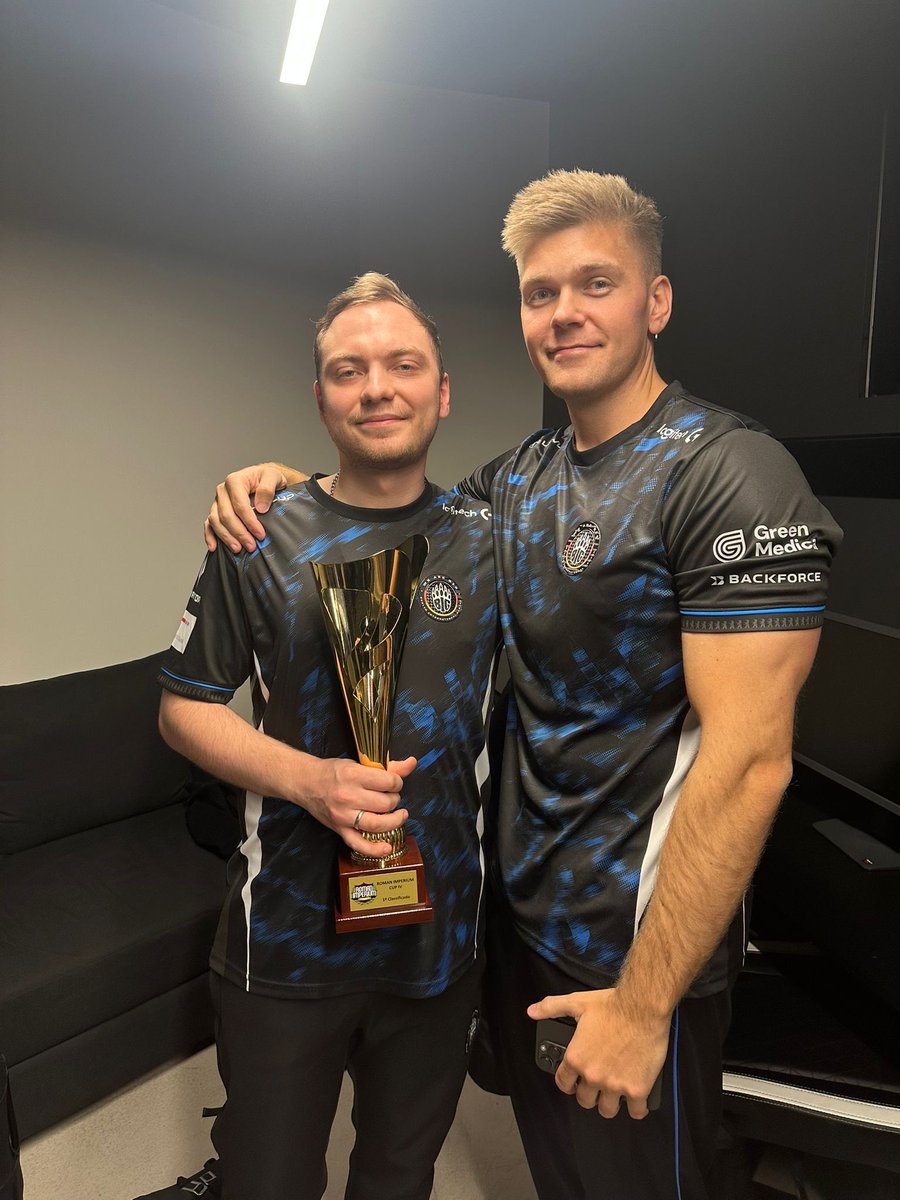 Benjamin Vang Bremer tweet media