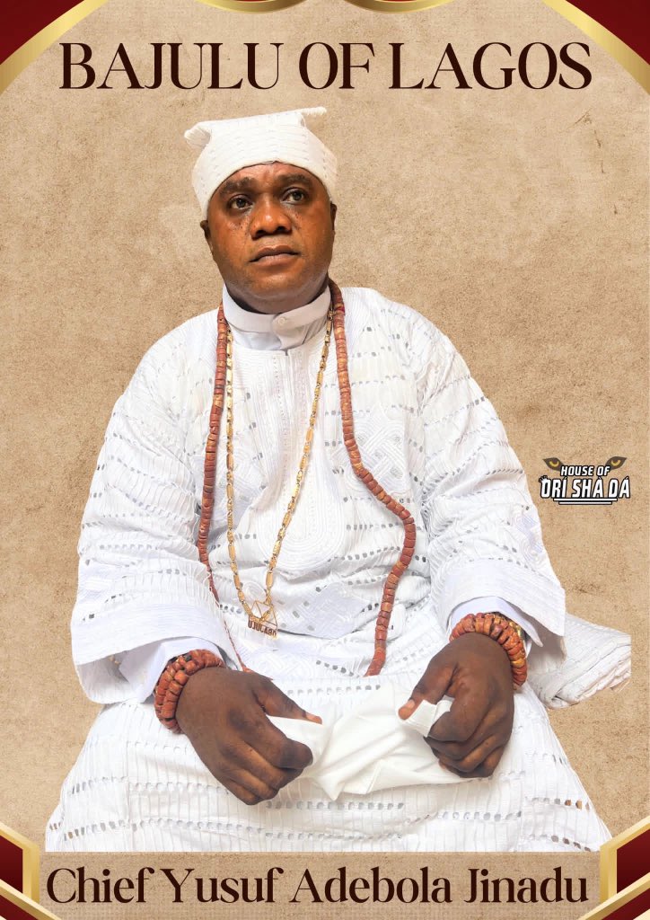 The new white cap chiefs of Lagos 

1. Eletu Odibo of Lagos 
2. Ogboni iduntafa of Lagos 
3. Olorogun Adodo of Lagos 
4. Bajulu of Lagos
5. Onimole of Lagos