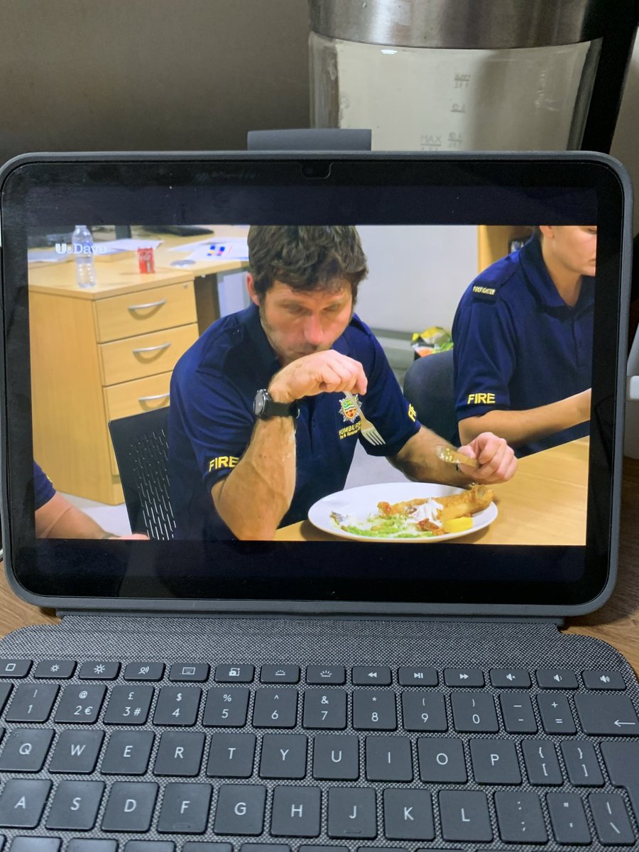 mickeytix's tweet photo. @guymartinracing where’s the bread n butter? https://t.co/27vKlODCiI