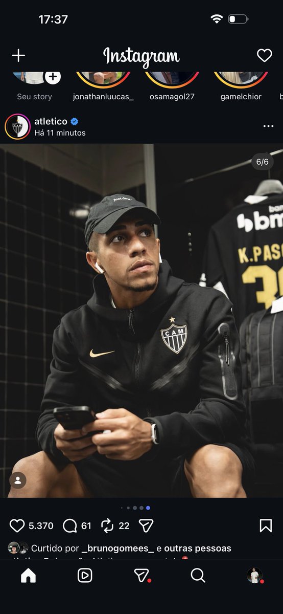 AtleticoBrandao's tweet photo. E esse agasalho que a @Nike fez em?!
Top demais 🔥 https://t.co/rzqyi4KOwS