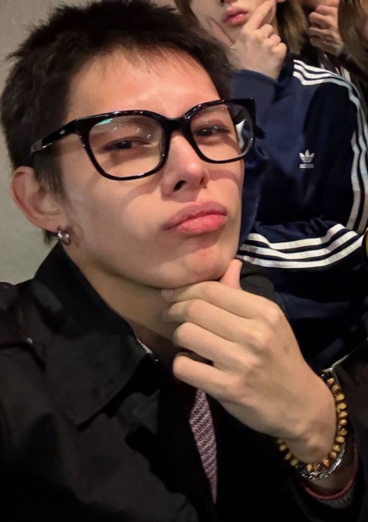 CORTIZUPP's tweet image. JAMES TURNING INTO REN HONJO