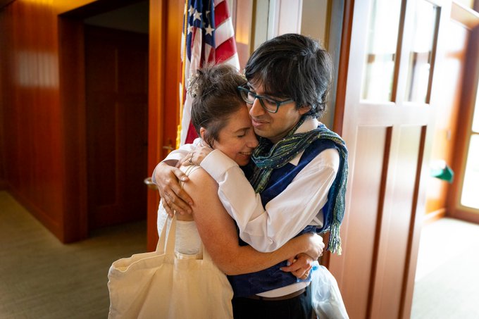 SketchesbyBoze's tweet image. I’m sorry to say marriage has made me an incurable Wife Guy. I simply don’t understand men who complain about spending time with their wives. You should enjoy her company. You should be praising her beauty with lines from the great poets. She should be your best friend.