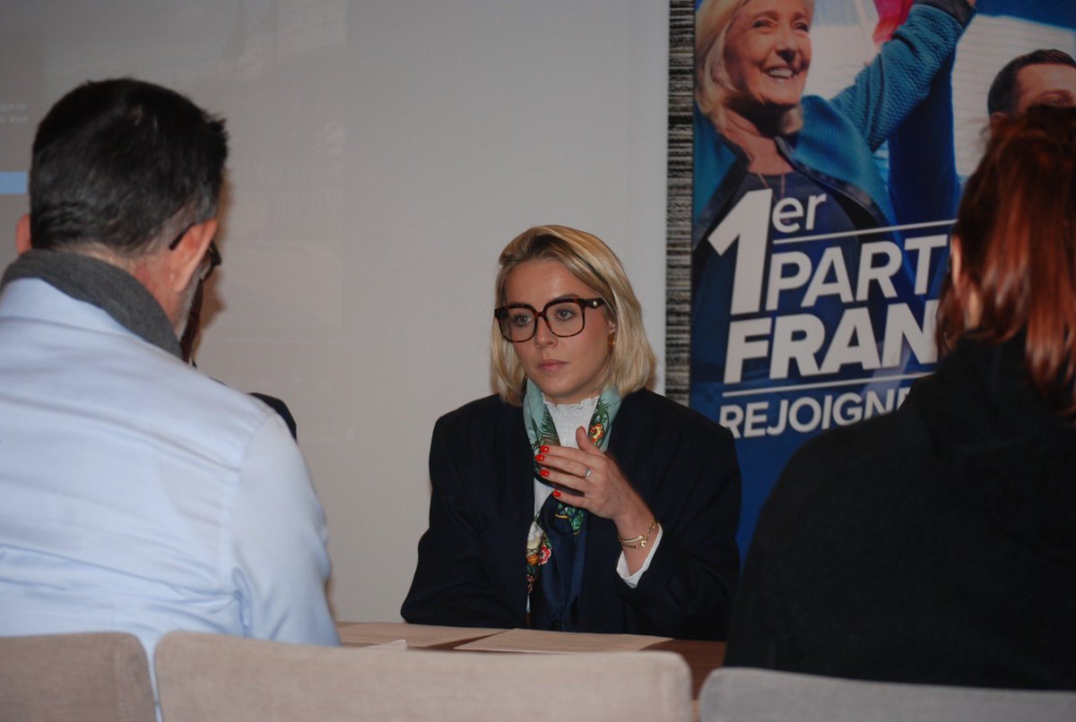 margauxtaillef2's tweet photo. Première réunion publique à Pau pour l’ @EsperancePau ! 
De très nombreux palois ont répondu présent, quelle réussite, quelle énergie ✨
À très vite sur le terrain 💪🏼 https://t.co/PUbH7IAj9G
