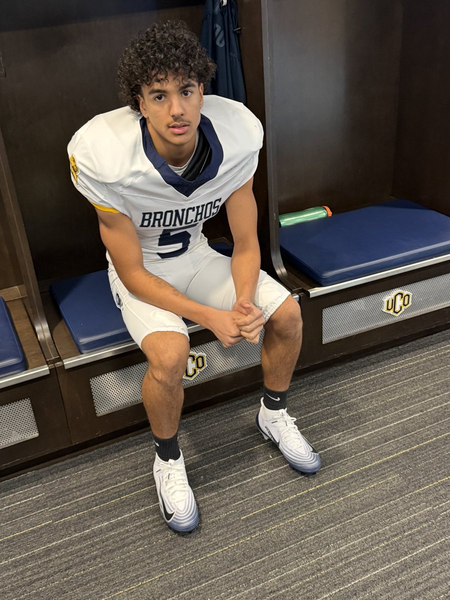 Had a great visit <a href="/ucobronchofb/">UCO Football</a>! thanks for having me up there <a href="/CoachJohnston21/">Devin Johnston</a> <a href="/CoachLang7/">Maverick Lang</a> <a href="/BBSavageFB/">Broken Bow Savage Football</a>