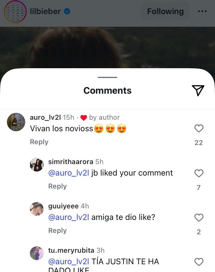 iOS_Mikey's tweet image. 🚨BREAKING NEWS: Justin Bieber, who has been married for eight years and is a father, liked a recent comment on an Instagram post he did in 2016 featuring a kissing photo with his ex-girlfriend Selena Gomez.