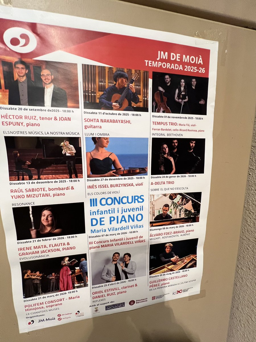 inesisselviolin's tweet photo. Tancant l’any amb els meus dos últims concerts de violí sol a Moià i Botarell 🎻✨. Moltes gràcies a tots els que heu compartit i acompanyat aquests moments musicals amb mi aquest any
🤍
•
•
•
#MúsicaClàssica #jmspain #violinsolo #art @gencat #musicianlifestyle #inesissel https://t.co/GSrpCSn8Cg