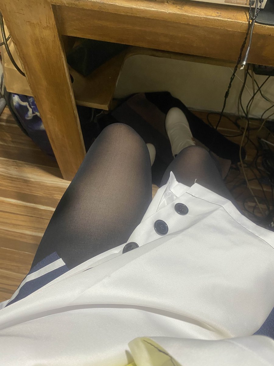 Kaecyan1's tweet photo. Am I cooked, chat? https://t.co/vmYc5AJfNs