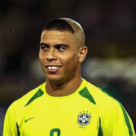 Agus Alonso en la primera parte y Agus Alonso en la segunda parte.